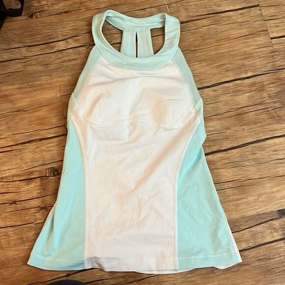 Size 2 white + aqua Halter Tank Top - Picture 1 of 2